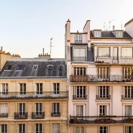 Sorbonne-pantheon At In Apartment